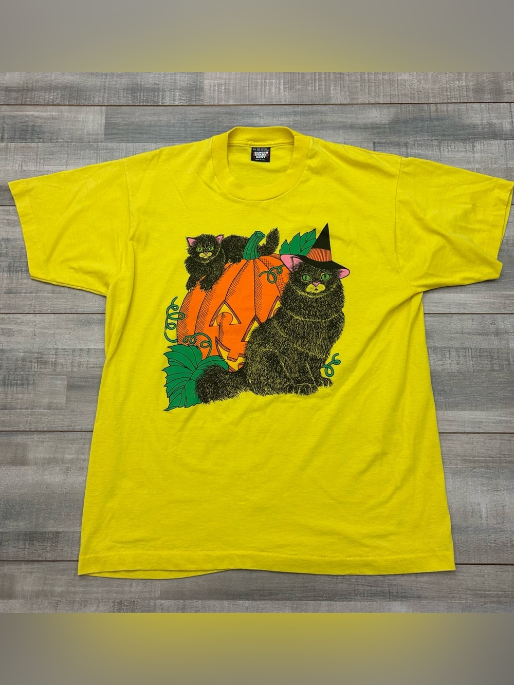Vintage 1990 Single Stitch Halloween Pumpkin & Black Cat Shirt Size XL USA Made